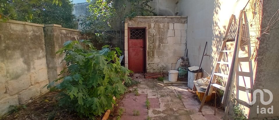 Casa indipendente 13 locali di 250 m² in Maglie (73024)