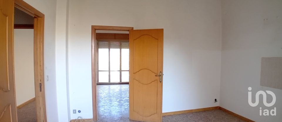 Casa indipendente 13 locali di 250 m² in Maglie (73024)