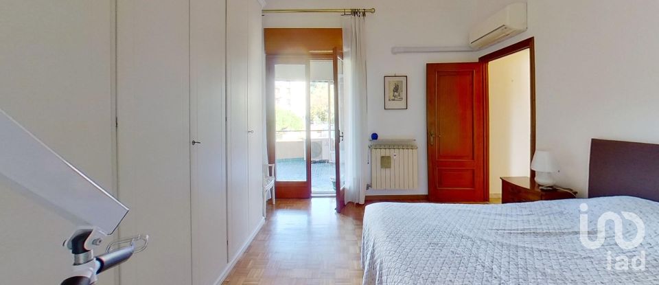 Three-room apartment of 95 m² in Genova (16156)