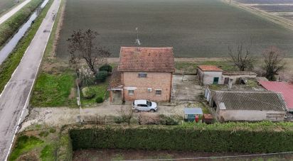 House 8 rooms of 199 m² in Copparo (44034)