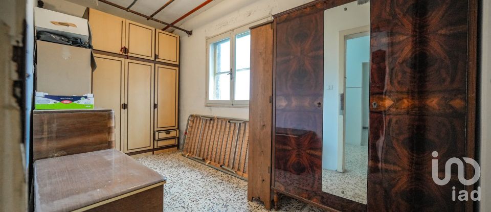 House 8 rooms of 199 m² in Copparo (44034)