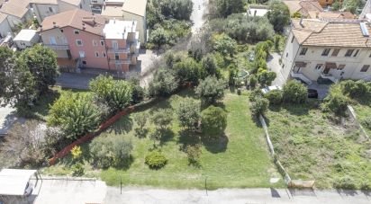 Terreno di 1.700 m² in Castelfidardo (60022)