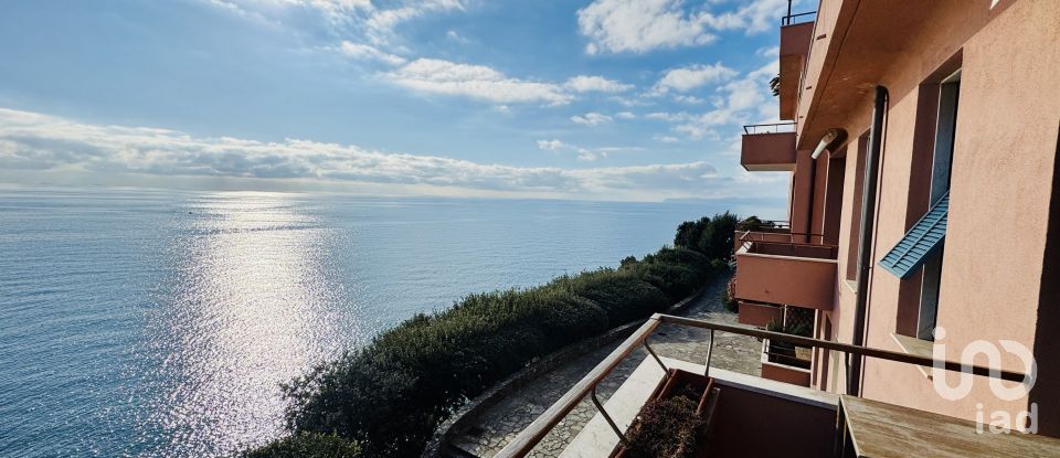 Apartment 6 rooms of 110 m² in Arenzano (16011)