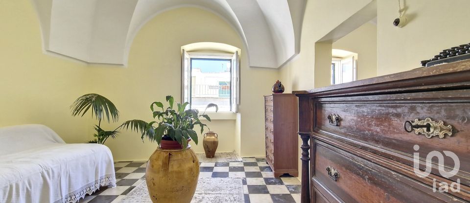 Casa indipendente 7 locali di 105 m² in Ostuni (72017)