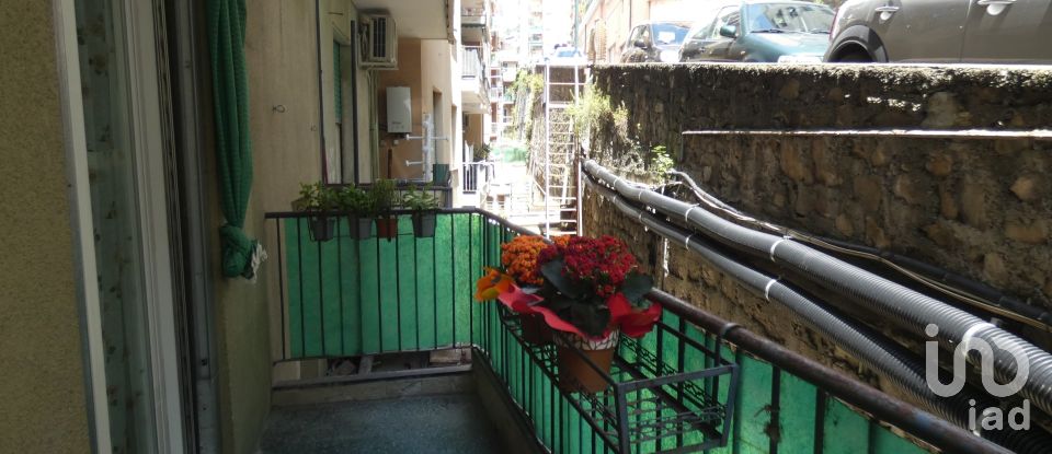 Apartment 5 rooms of 80 m² in Genova (16134)