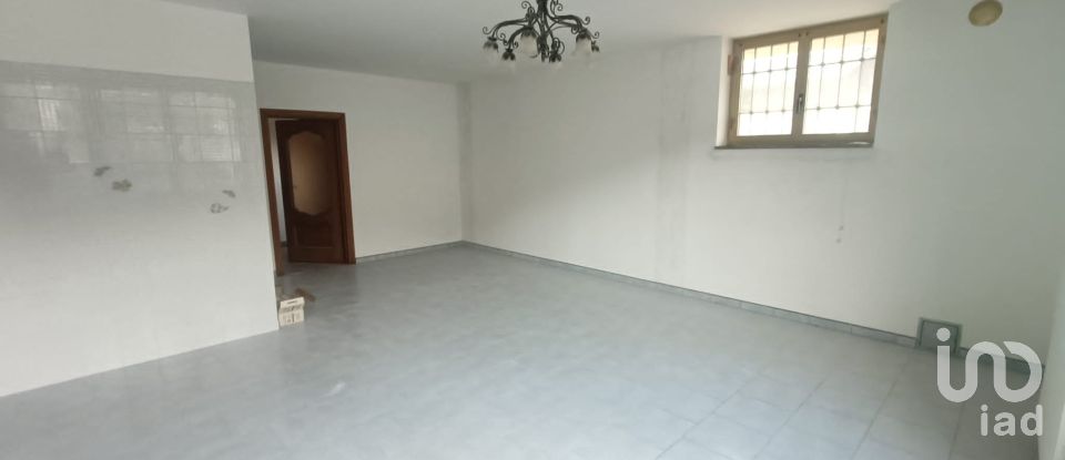 House 4 rooms of 160 m² in Lanzo Torinese (10074)