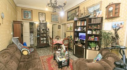 Apartment 5 rooms of 170 m² in Genova (16126)