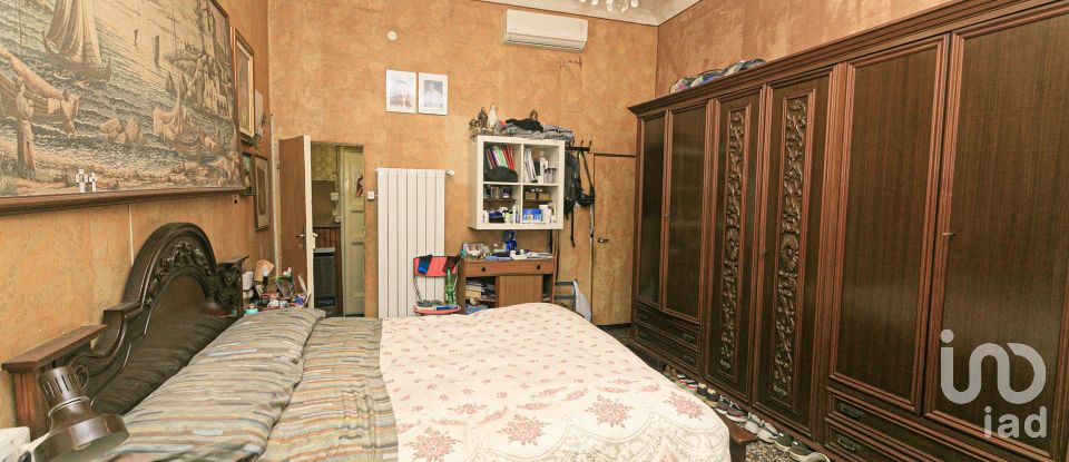 Apartment 5 rooms of 170 m² in Genova (16126)