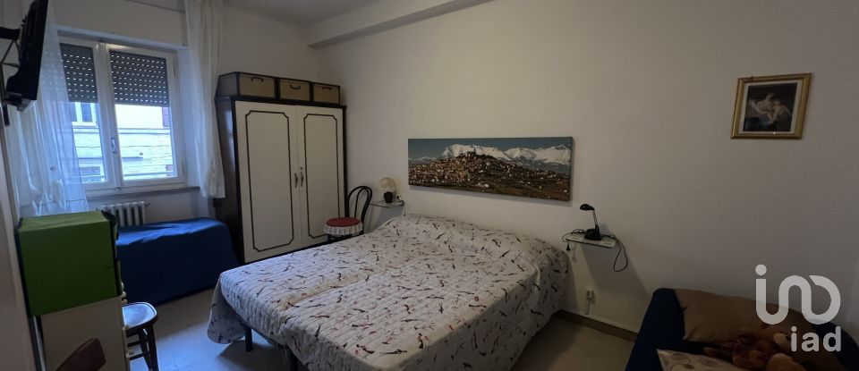 Apartment 5 rooms of 81 m² in Fermo (63900)