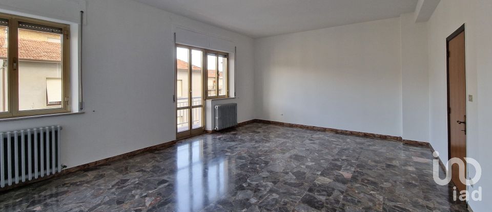 Three-room apartment of 142 m² in Civitanova Marche (62012)