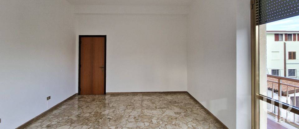 Three-room apartment of 142 m² in Civitanova Marche (62012)