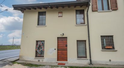 Casa 4 locali di 109 m² in Lonato del Garda (25017)