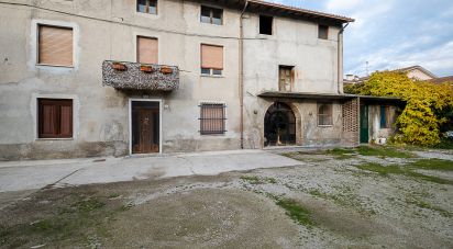 Casa di paese 3 locali di 120 m² in Medole (46046)