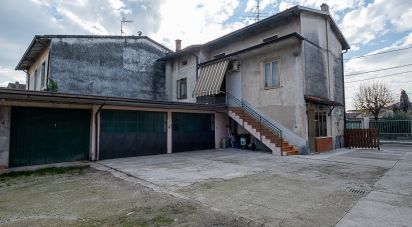 Casa di paese 5 locali di 150 m² in Medole (46046)