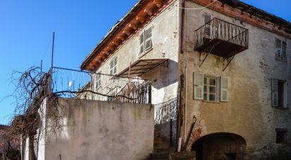 House 8 rooms of 220 m² in Cengio (17056)