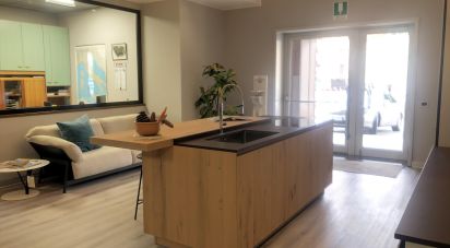 Shop / premises commercial of 680 m² in Perugia (06129)