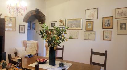 Three-room apartment of 95 m² in Sansepolcro (52037)