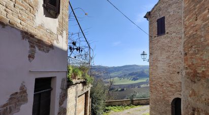 House 9 rooms of 220 m² in Ponzano di Fermo (63845)