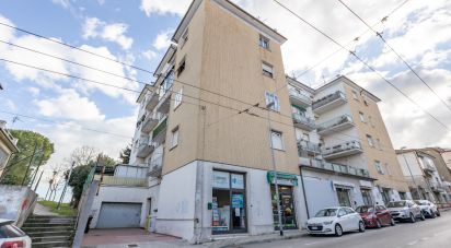 Appartamento 5 locali di 112 m² a Ancona (60128)