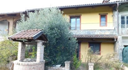 Casa di paese 8 locali di 298 m² in Pinerolo (10064)