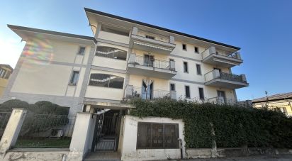 Bilocale di 91 m² a Seveso (20822)
