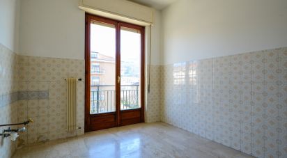 Four-room apartment of 110 m² in Millesimo (17017)