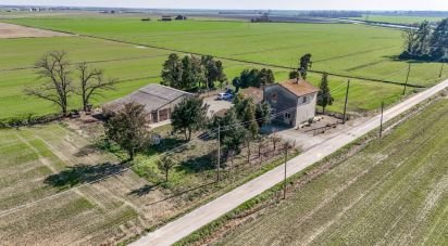 Casa indipendente 5 locali di 172 m² in Ostellato (44020)