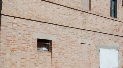 House 14 rooms of 942 m² in Jesi (60035)