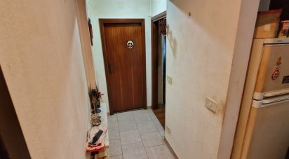 Four-room apartment of 62 m² in Genova (16141)