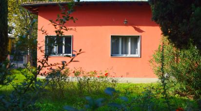 House 5 rooms of 208 m² in Firenze (50132)