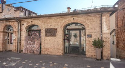 Restaurant of 78 m² in Santarcangelo di Romagna (47822)