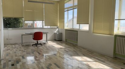 Laboratorio di 90 m² in Monte Urano (63813)
