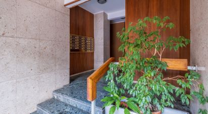 Apartment 7 rooms of 128 m² in Genova (16154)