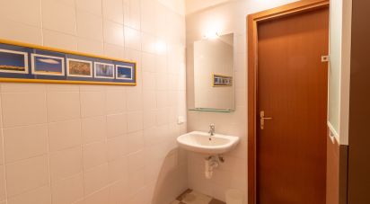 Negozio / locale commerciale di 95 m² in Sant'Ambrogio di Valpolicella (37015)