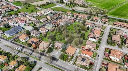 House 11 rooms of 380 m² in Ostellato (44020)