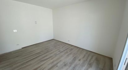 Appartamento 5 locali di 75 m² a Acquaviva Picena (63075)