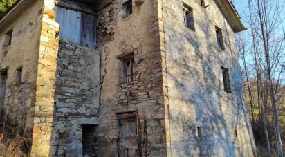 Block of flats 3 rooms of 260 m² in Santo Stefano d'Aveto (16049)