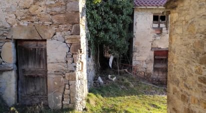Block of flats 3 rooms of 260 m² in Santo Stefano d'Aveto (16049)