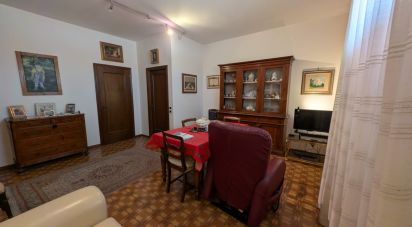 Quadrilocale di 135 m² a Parma (43121)