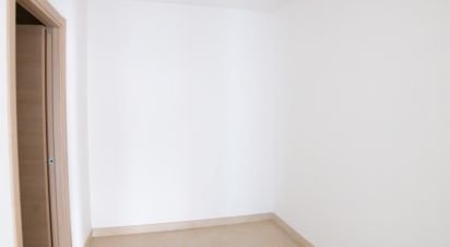 Apartment 0 rooms of 65 m² in Jesi (60035)