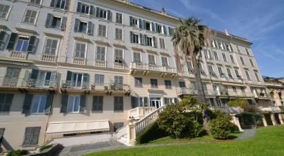 Hotel 2 rooms of 79 m² in Genova (16167)