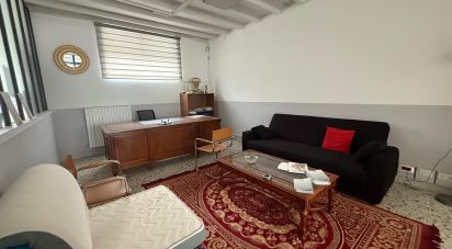 Shop / premises commercial of 125 m² in Arezzo (52100)