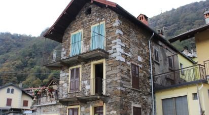 Baita / Chalet 9 locali di 193 m² in San Bernardino Verbano (28804)