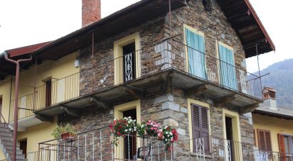 Baita / Chalet 9 locali di 193 m² in San Bernardino Verbano (28804)