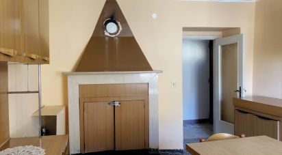 House 5 rooms of 180 m² in Cagli (61043)