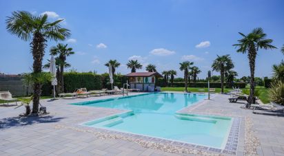 Casa indipendente 6 locali di 296 m² in Ostellato (44020)