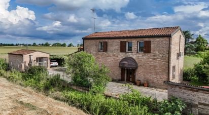 Casa indipendente / Villa 6 locali di 158 m² in Ferrara (44123)