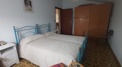 Four-room apartment of 82 m² in Gizzeria (88040)