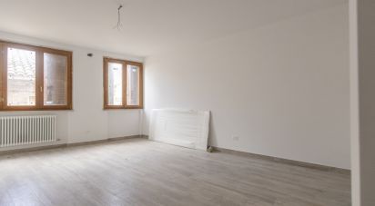 Apartment 5 rooms of 85 m² in Potenza Picena (62018)