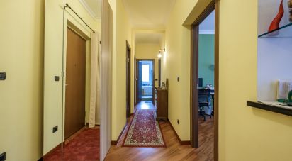 Palazzo / Stabile 9 locali di 129 m² a Genova (16165)